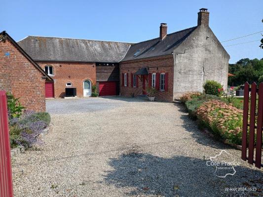 AISNE SORBAIS Maison de campagne style corps de ferme