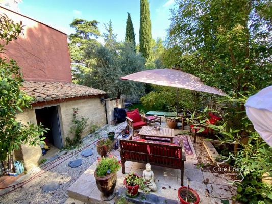 Sublime Maison de maître -150 m2 - 6 pièces - Jardin arboré