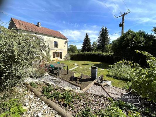 Superbe maison de 2 chambres au calme en pleine nature à 15m