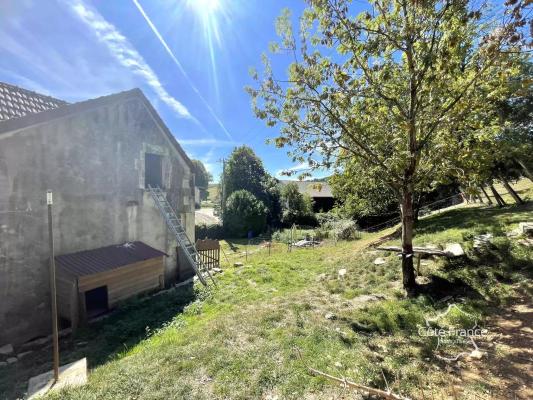 Superbe maison de 2 chambres au calme en pleine nature à 15m