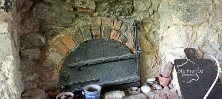 Magnanerie du XVIII è siècle. Quatre chambres, 2700 m2 arbor