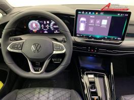 Volkswagen Golf 8 NOUVELLE 1.5 ETSI EVO2 150 DSG7 R-LINE