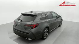 Toyota corolla touring sports Hybride 196ch Design