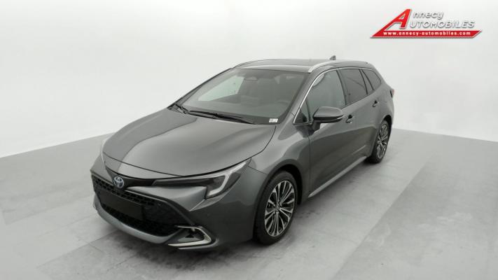 Toyota corolla touring sports Hybride 196ch Design