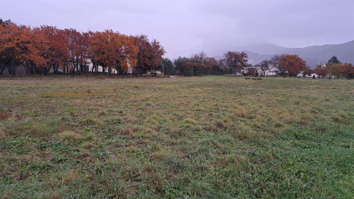 terrain à bâtir à Malaucène avec grand potentiel