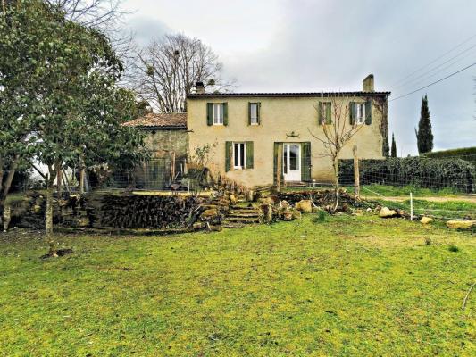 Maison pierre à MONTCARET