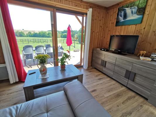 Maison de plain pied en Bois à Chatain 7 pièce(s) 107 m2