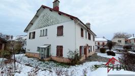 FERME A RENOVER 153 m2 5 pièces, terrain et dépendance.GER