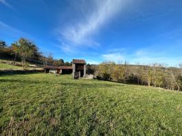 Maison sur 3 hectares à BARD