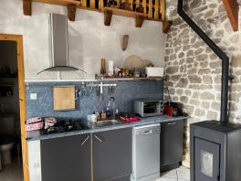 SAILLANT (63 ) BELLE FERME AUVERGNATE RENOVEE IDEALE POUR UN GÎTE