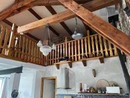 SAILLANT (63 ) BELLE FERME AUVERGNATE RENOVEE IDEALE POUR UN GÎTE