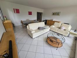 Bel Appartement avec terrasse et garage accessible PMR