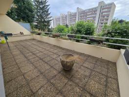 Bel Appartement avec terrasse et garage accessible PMR