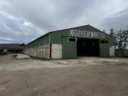 Hangar 1200 m2