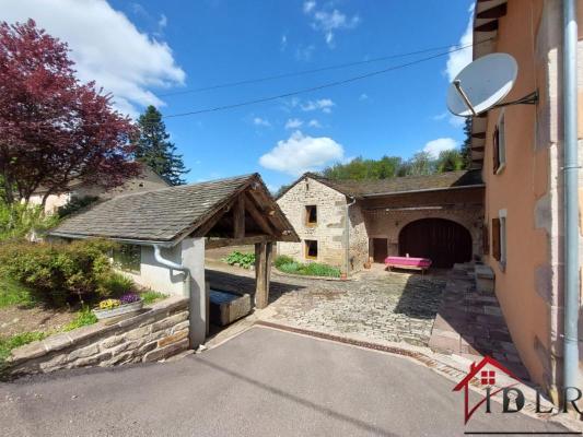 Belle ferme rénovée de 180m2 avec gîte