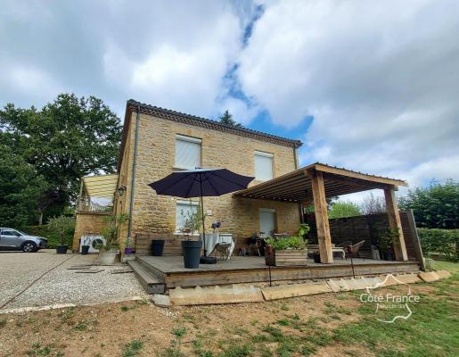 DORDOGNE-SARLAT LA CANEDA- MAISON D'HABITATION AVEC APPARTEM