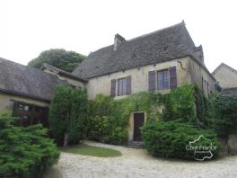 DORDOGNE- MARQUAY- ENSEMBLE IMMOBILIER