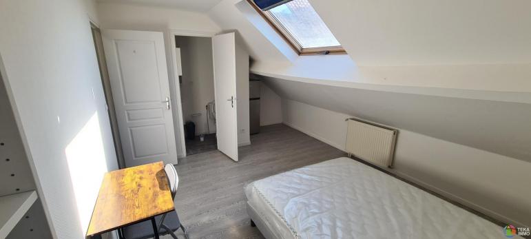 A louer à Tourcoing ,Chambre meublée de 13m2 avec salle d'eau privative