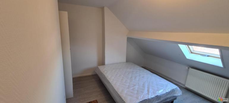 A louer à Tourcoing ,Chambre meublée de 13m2 avec salle d'eau privative