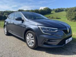 Renault Mégane IV BERLINE Blue dCi 115 EDC BUSINESS