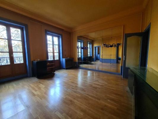 Grand Appartement