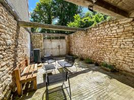 Maison de bourg 79160 Coulonges S/ L' Autize 131 m2