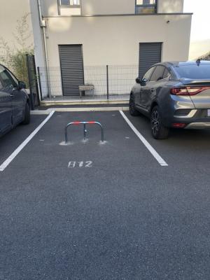 ST JEAN BONNEFOND LE FONTIUM - PARKING EN EXTERIEUR