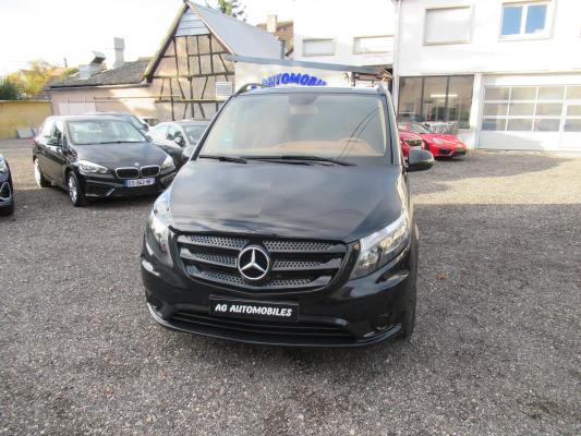 Mercedes Vito 220 D VIP 6 PLACES TVA RECUPERABLE 90000 KMS 990 E / 48 MOIS