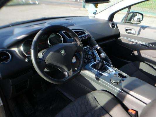 Peugeot 3008 1.6 HDI -16V TURBO