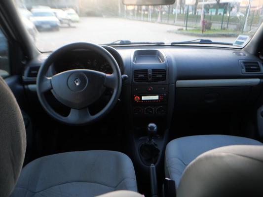 Renault Clio 1.5 DCI-8V TURBO