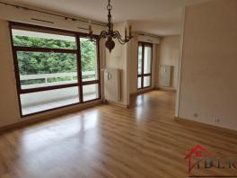 SAINT-DIZIER, appartement de 80m2 avec 2 chambres + garage