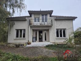 Maison de caractère de 214m2 avec parc de 6790m2