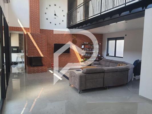 Loft Riorges 5 pièce(s) 157.50 m2