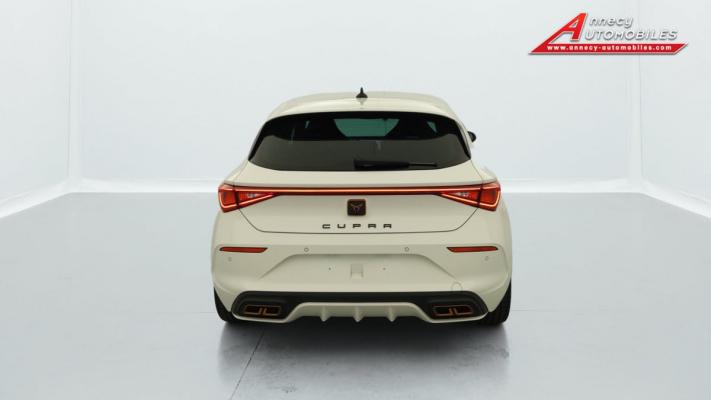 Cupra Leon 1.4 E-HYBRID 245 CH DSG6 VZ