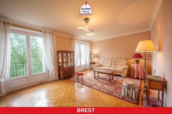 FINISTERE - Brest (29200) - A VENDRE - APPARTEMENT 96M² - 3 CHAMBRES - DPE D - IDEALEMENT SITUEE - EXPOSITION SUD -  RARE - PIECE DE VIE LUMINEUSE