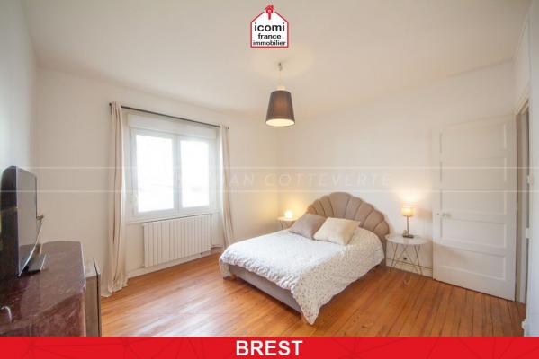 FINISTERE - Brest (29200) - A VENDRE - APPARTEMENT - 3 PIECES - 62M² - SANS TRAVAUX - DPE D - INVESTISSEUR - CAVE - STATIONNEMENT AISE AU PIED DE L'IMMEUBLE - PROCHE CENTRE VILLE