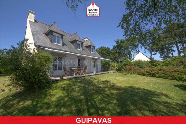 FINISTERE - Guipavas (29490) - A VENDRE - MAISON DE 142M² - VUE MER - 4 CHAMBRES - IDEALEMENT SITUE - RARE SUR LE MARCHE - TERRAIN 1500M² - CALME - CHARME - COUP DE COEUR - GARAGE