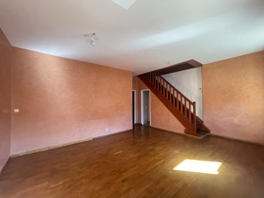 Appartement à vendre avec 5 pièces à Saint-Étienne