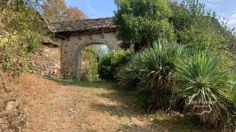 Grande maison de campagne avec gîtes avec des belles vues