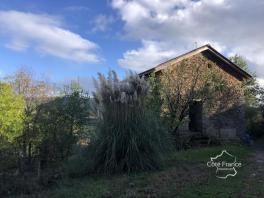 Corps de ferme avec dépendances à la campagne St Etienne-de-