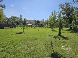 Maison de caractère (T5, renovée) située à la campagne - Le