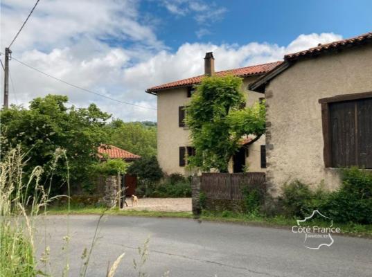 Très charmante maison de village à Bagnac-sur-Célé 46270 dan