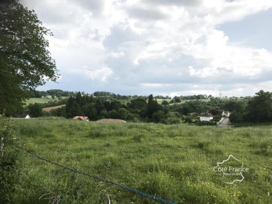 Projet de construction de 7 maisons dans le Lot, terrain de