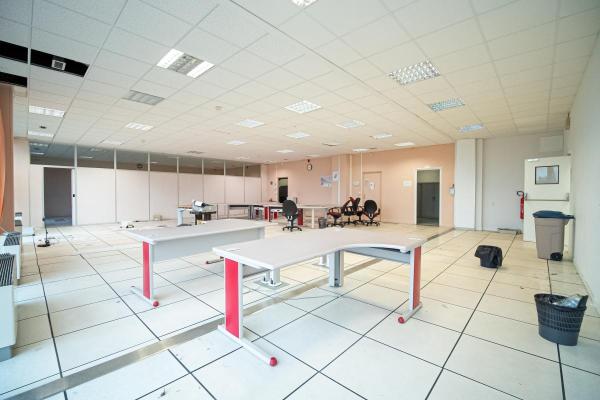 Immeuble de bureaux - 3 804 m² - Amiens (80)