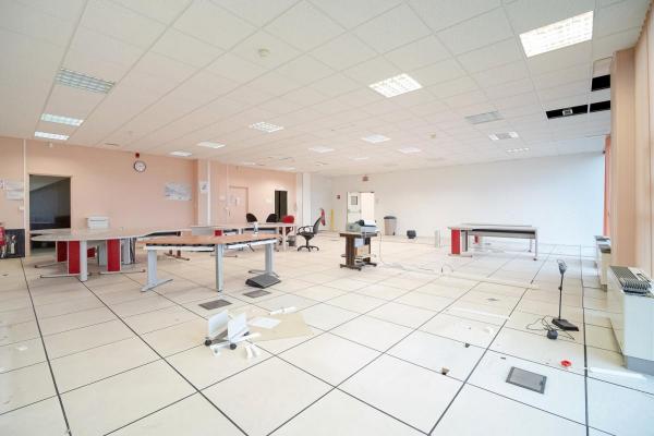 Immeuble de bureaux - 3 804 m² - Amiens (80)