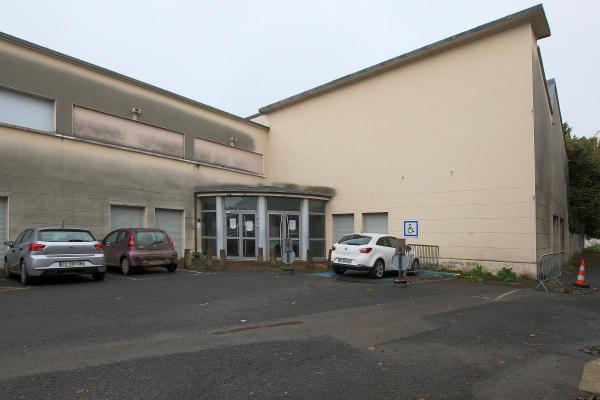 Immeuble de bureaux et parkings - 620 m² - Château-Thierry (02)