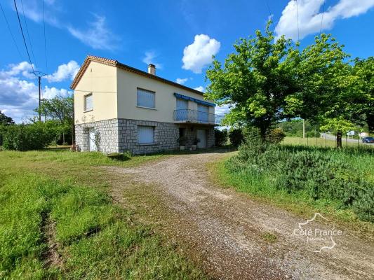 Maison secteur touristique sud Ardèche