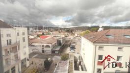 Plateau de 370 m2 - Centre Ville  Oyonnax