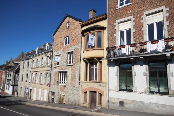 GIVET Immeuble de rapport avec vue sur la Meuse, belle oppor