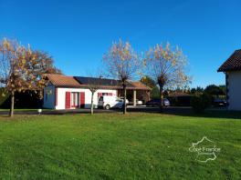 Propriété 2 maisons avec piscine et dépendance